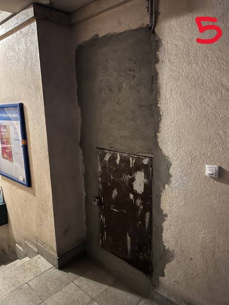 Sécurisation par murage des bâtiments inoccupés à Marseille dans les Bouches-du-Rhône