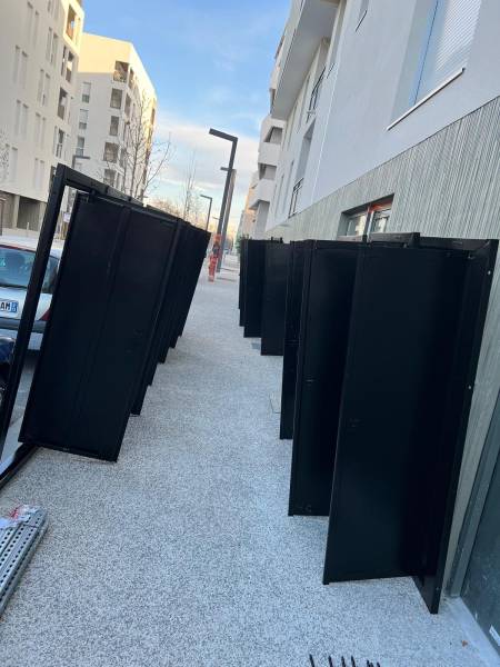 Pose de plusieurs portes anti-squats pour un promoteur immobilier à Marseille